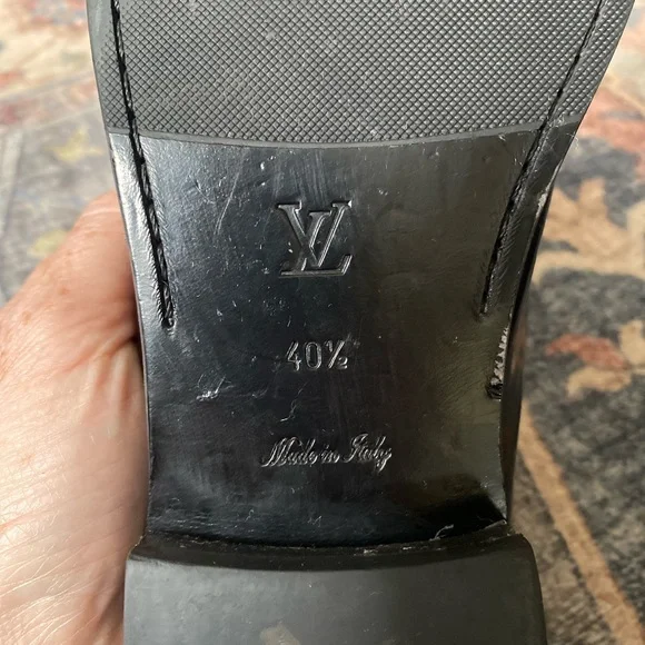 Louis Vuitton Black Chess Flat Leather Loafers - Picture 9 of 13